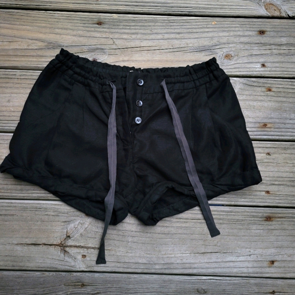 Wilfred Shorts
